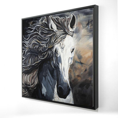 " Front Wild Horse "
