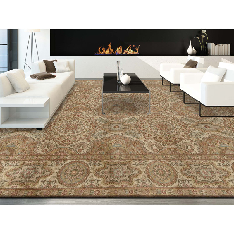 Tapis beige et crème noué à la main de haute qualité