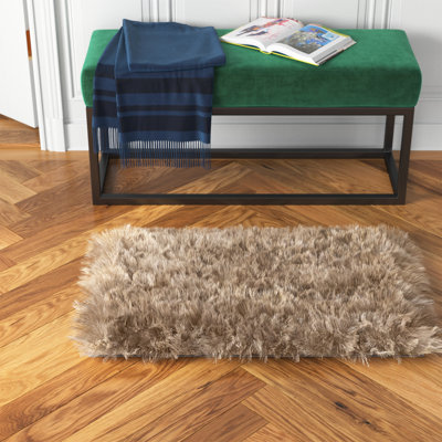 Tapis moelleux en fourrure de mouton brun clair Diller