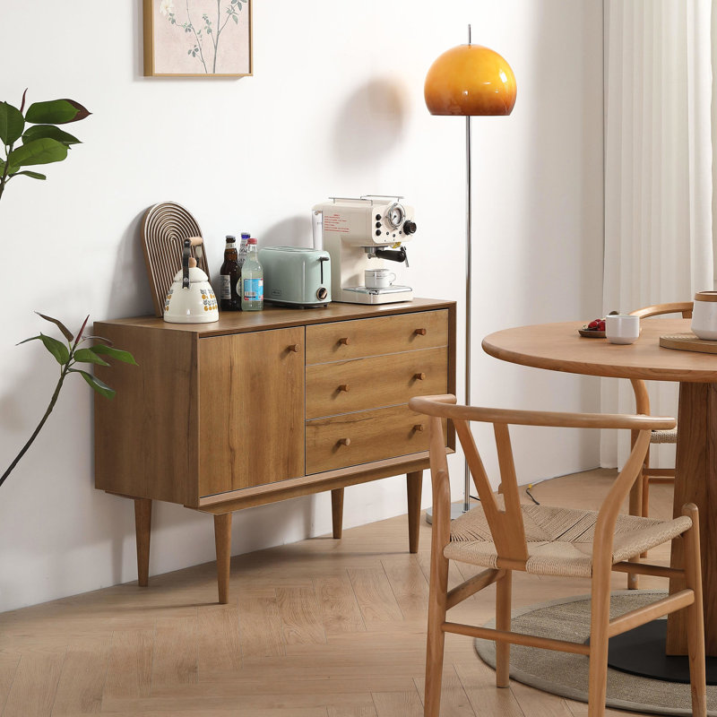 ANTIQUE BUFFET IN OAK