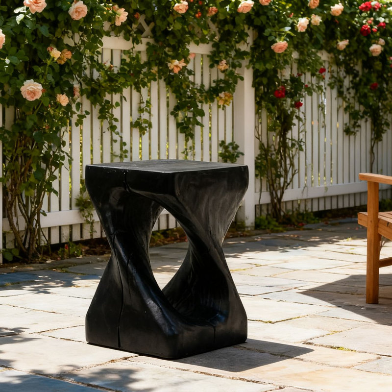 Table d'appoint moderne en bois torsadé, table de bout carrée de 16 po de hauteur, Noir