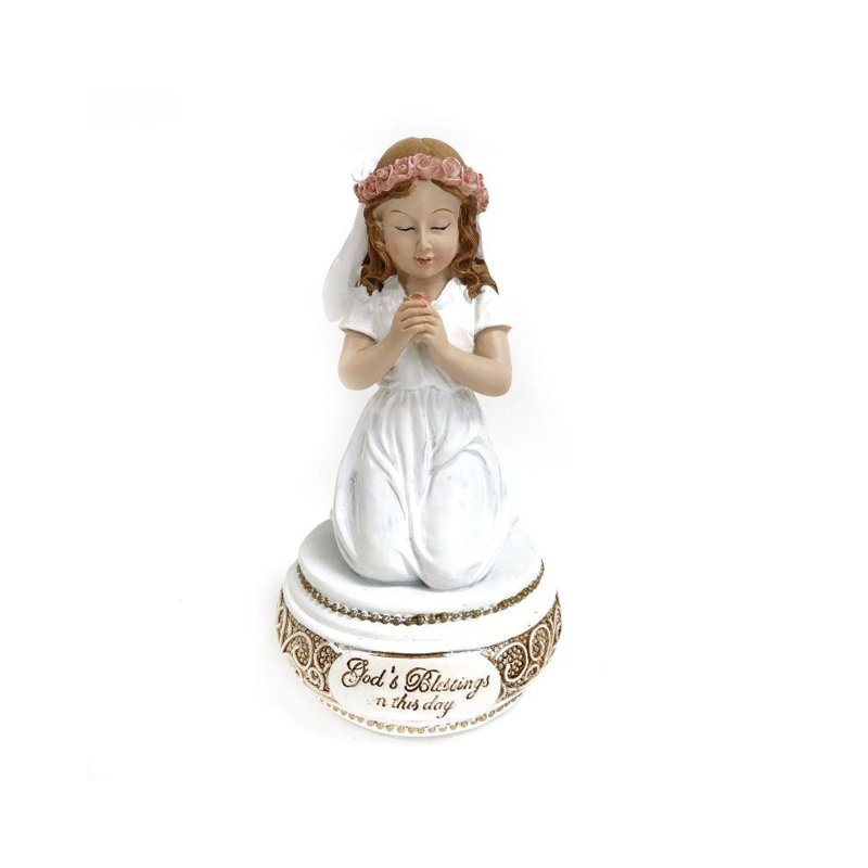 Figurine priant fille Jordana