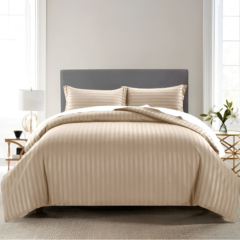 Thirlby Microfibre 250 TC Reversible Modern & Contemporary Duvet Cover Set with Pillow Cases, Beige