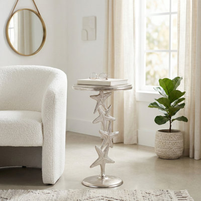 Élégante table d'appoint ronde en métal avec motif d'étoile de mer côtière pour table de chevet - Table de bout étroite décorative pour la maison et le salon - Argent