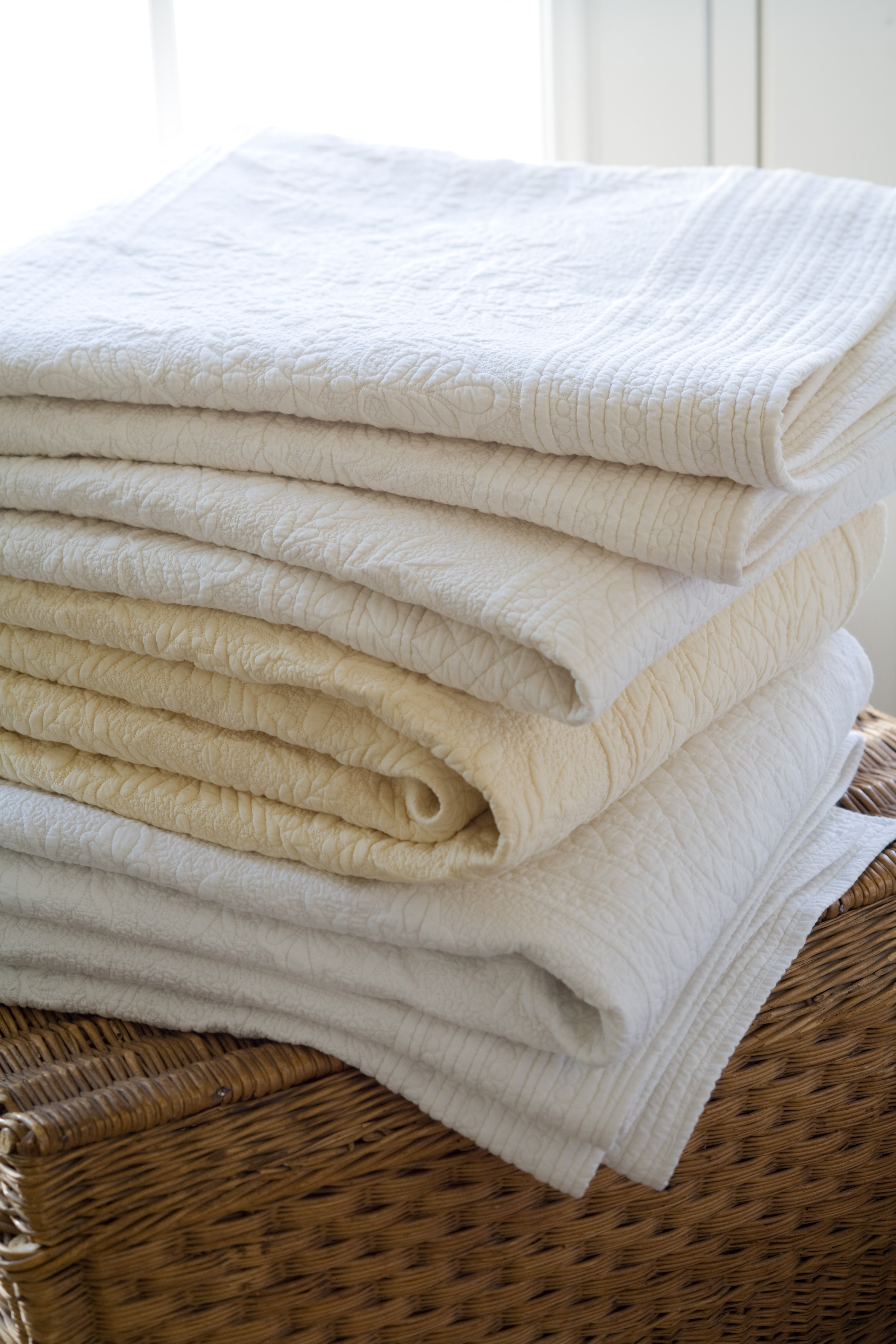 Taylor Linens Abigail White Hand-Stitched Cotton Quilt & Reviews | Wayfair