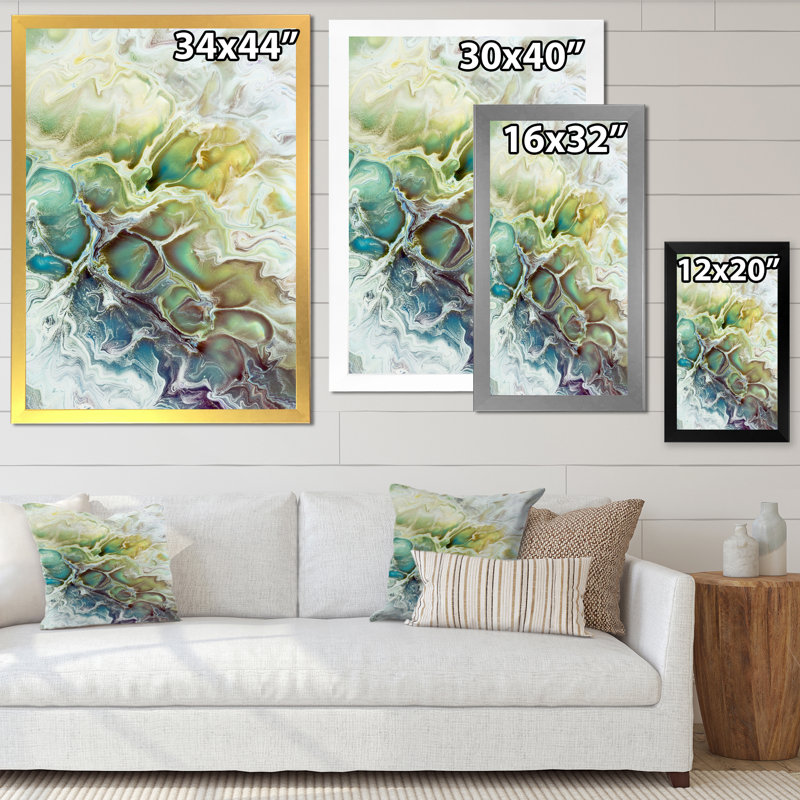 «Yellow and Green Abstract Strokes III», peinture sur toile, H 44 po x l 34 po, Toile avec cadre de coin noir fermé