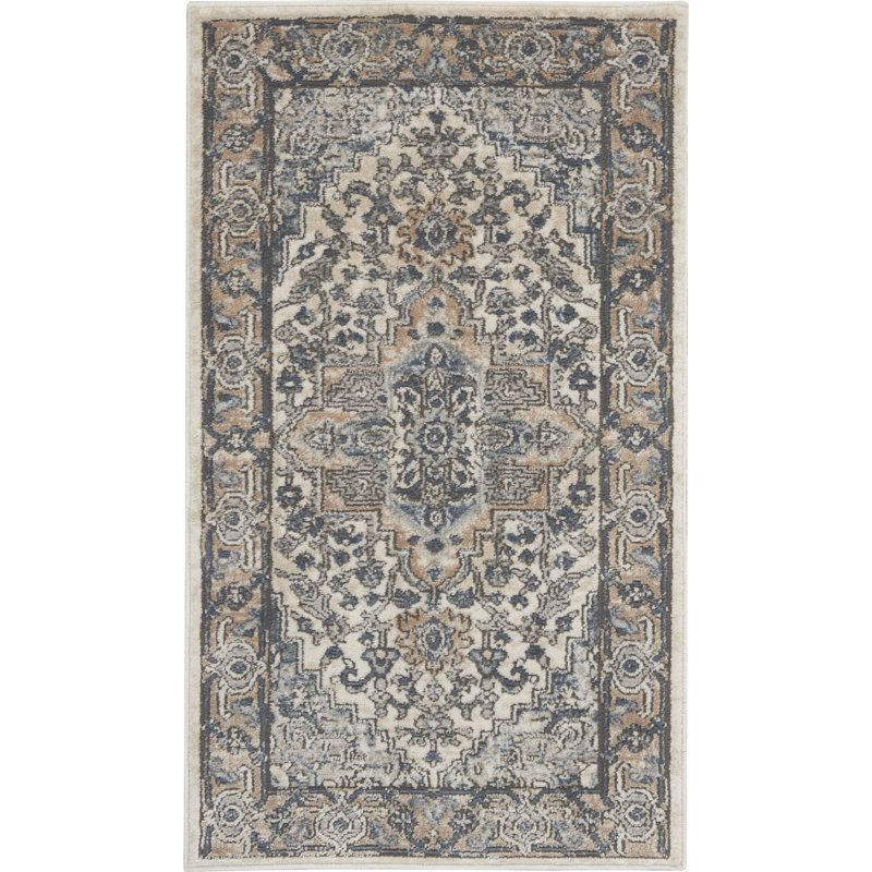 Shaune Oriental Indoor Rug, Rectangle 2'2" x 3'9"
