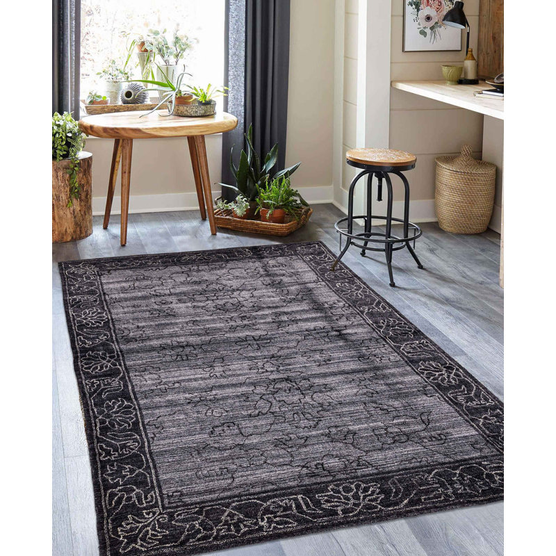 Ananda Grey Rug 5'3" x 7'11"