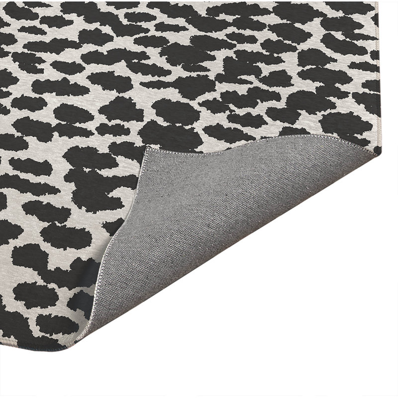 Animal Splat Non-Slip Outdoor Rug, Rectangle 4' x 6'