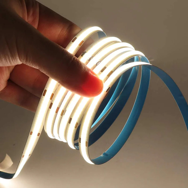 Bande lumineuse DEL COB 12V 8mm, CCT réglable de 2700K à 6500K, 9,6W / M, CRI 90+, homologuée UL, coupable, avec gradateur tactile câblé et bloc d'alimentation pour armoires et salons