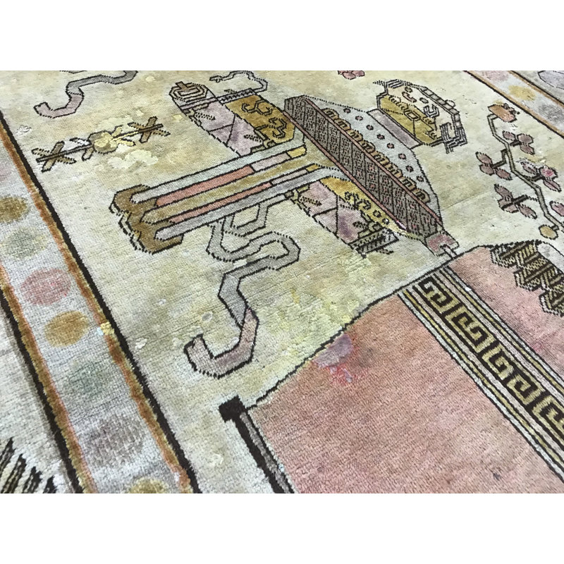 Hand-Knotted High-Quality Ivory Area Rug