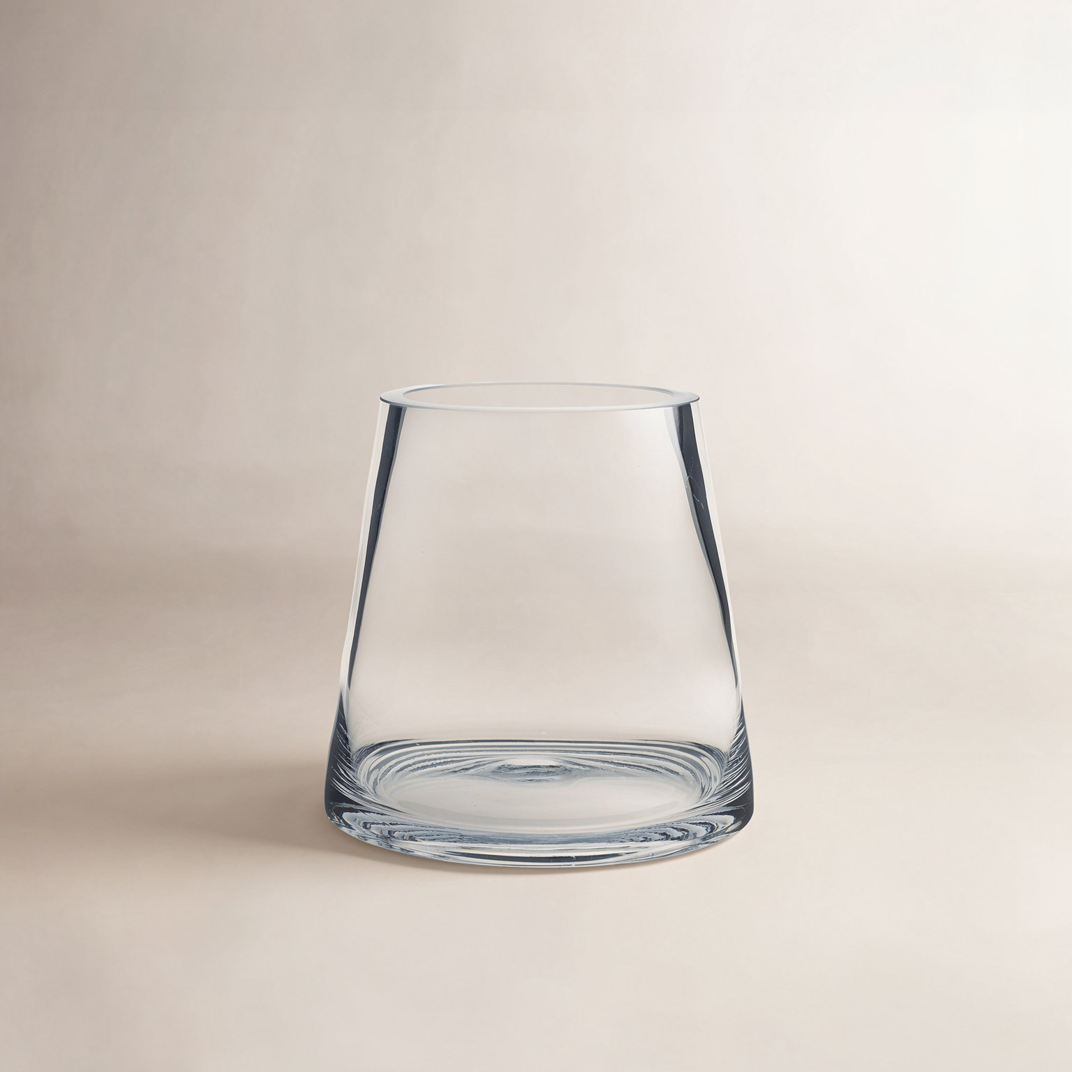 Handmade Glass Table Vase, 4" H x 4.4" W x 4.4" D