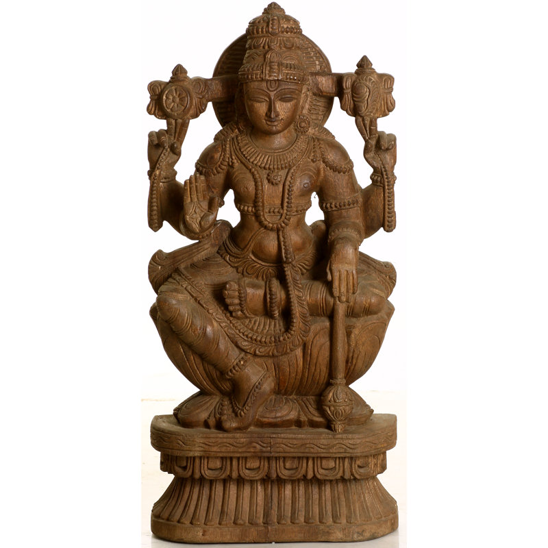 Lord Vishnu assis sur un lotus