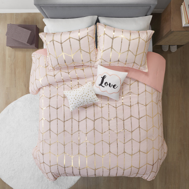 Raina Metallic Printed Comforter Set, Full/Queen Comforter + 2 Shams + 2 Throw Pillow, Blush/Gold