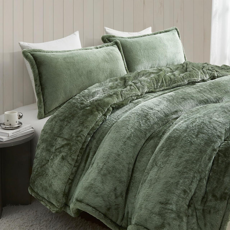 Coma Inducer Softer Than Soft Double Plush Oversized Comforter Set, Green, King Comforter + 2 King Shams