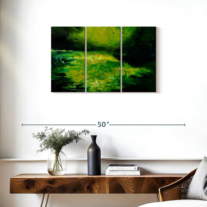 Avery Green Harmony, 20" H x 33" W