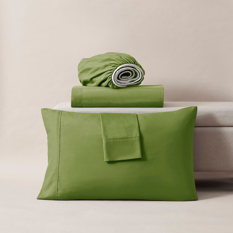 Hotel Collection Soft Breathable Bed Sheet Set with Deep Pocket Fitted Sheet, Calla Green, RV Short Queen
