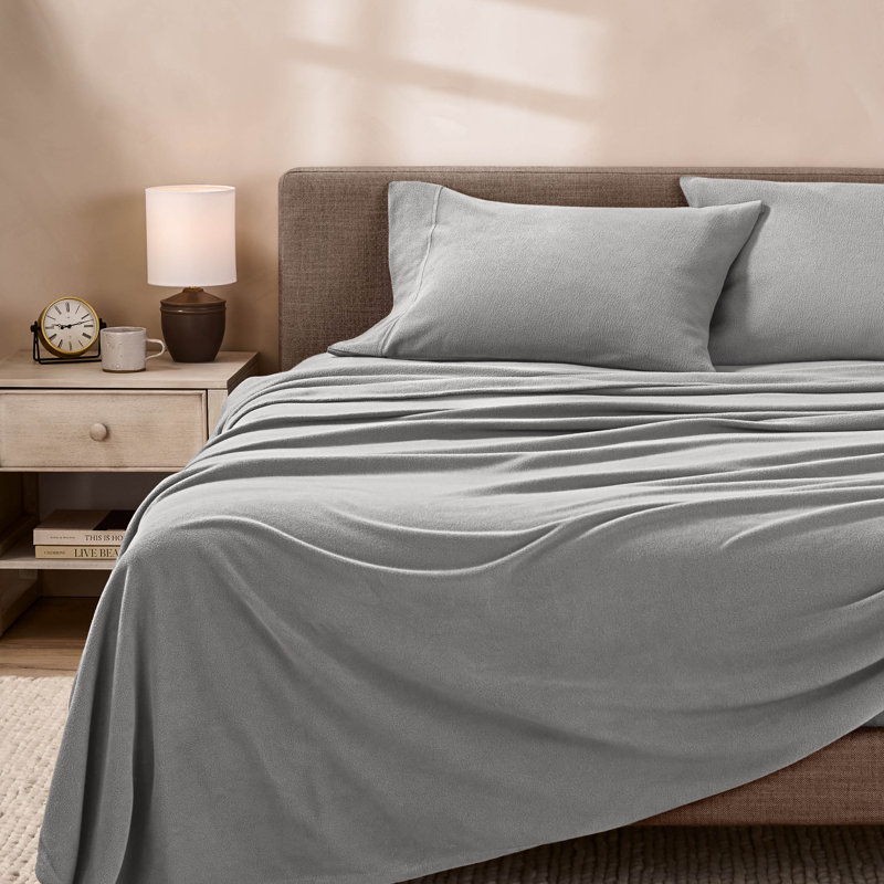 Premium Ultra Soft Polar Fleece Sheet Set, Light Grey, Queen With 2 Pillowcase