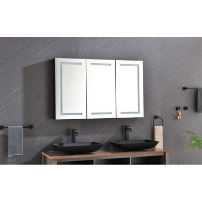Armoire à pharmacie à miroir 48 "X30" avec lumières, gradateur, désembueur, horloge, affichage de la température et USB