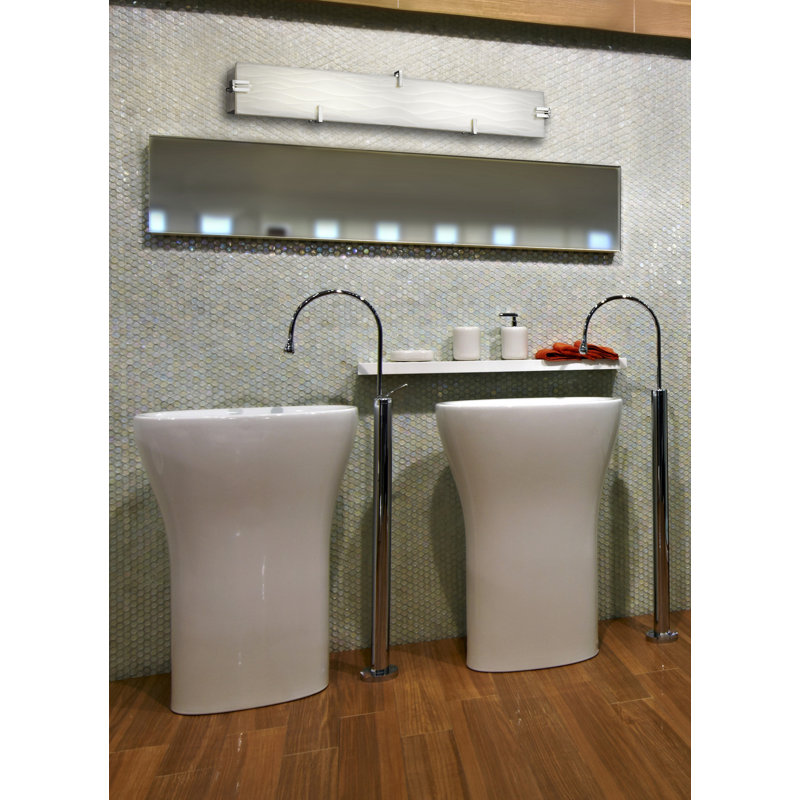 Donasia 3 - Light Dimmable Bath Bar, Brushed Nickel