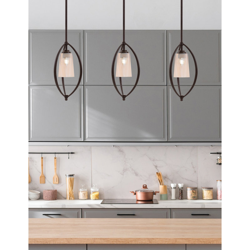 Suspension Albreda Stem Hung Mini présentée en fini granit foncé avec verre ambré dégradé de 11,4 cm de largeur x 16,5 cm de hauteur