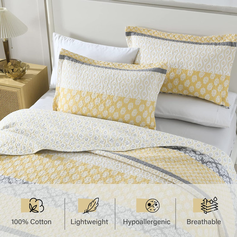 King Size White and Yellow Cotton Reversible Quilt Set