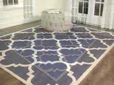 Light Blue and Ivory Hand-Tufted Wool Geometric Rug 4' x 6'