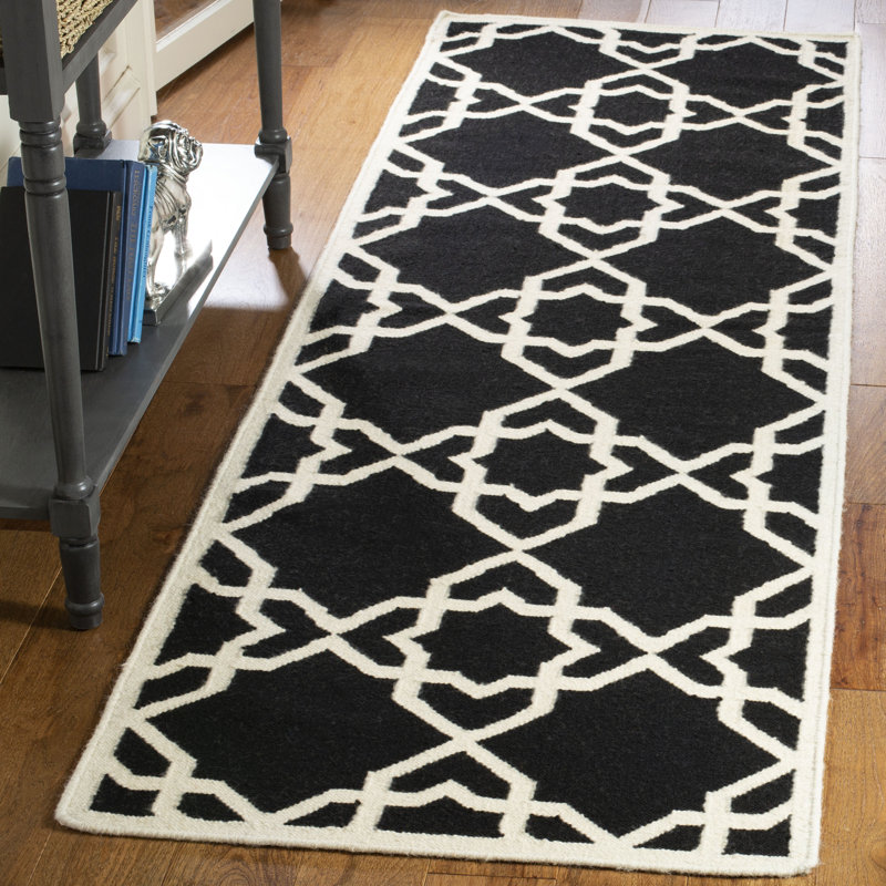 Rodgers Hand Woven Flat Weave Wool/Cotton Geometric Rug in Ivory/Black, Runner 2'6" x 10'