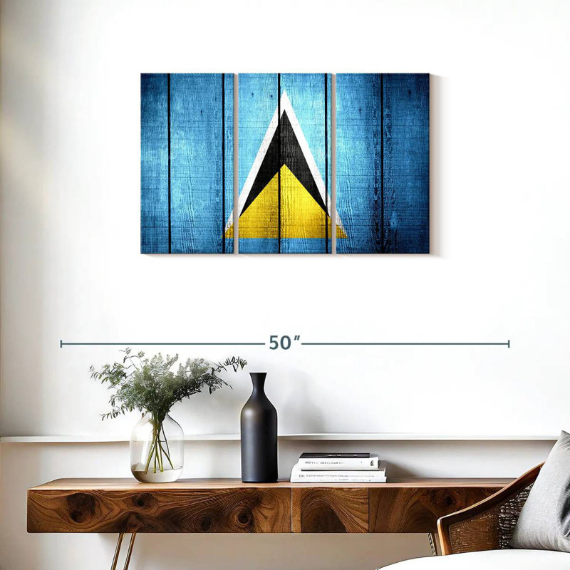 Drapeau en bois de style Sainte-Lucie, H 20 po x l 33 po