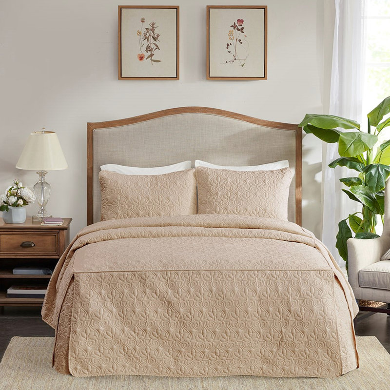 3 Piece Split Corner Bedspread In Khaki King - With Pleats, Soft Microfiber, Filled Bedding Microfiber Fabric, Filling, Long-Term Durability