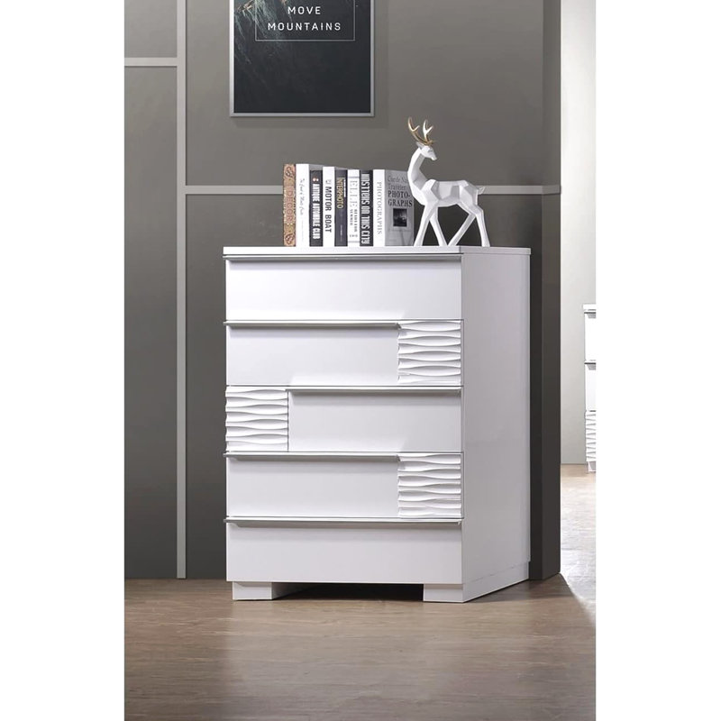 Modern Bedroom 5-Drawer Chest