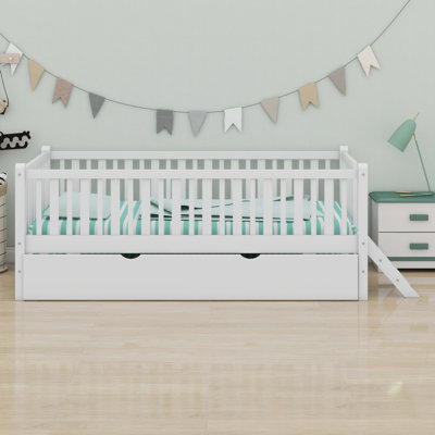 Wood Platform Bed With Guardrail And Trundle