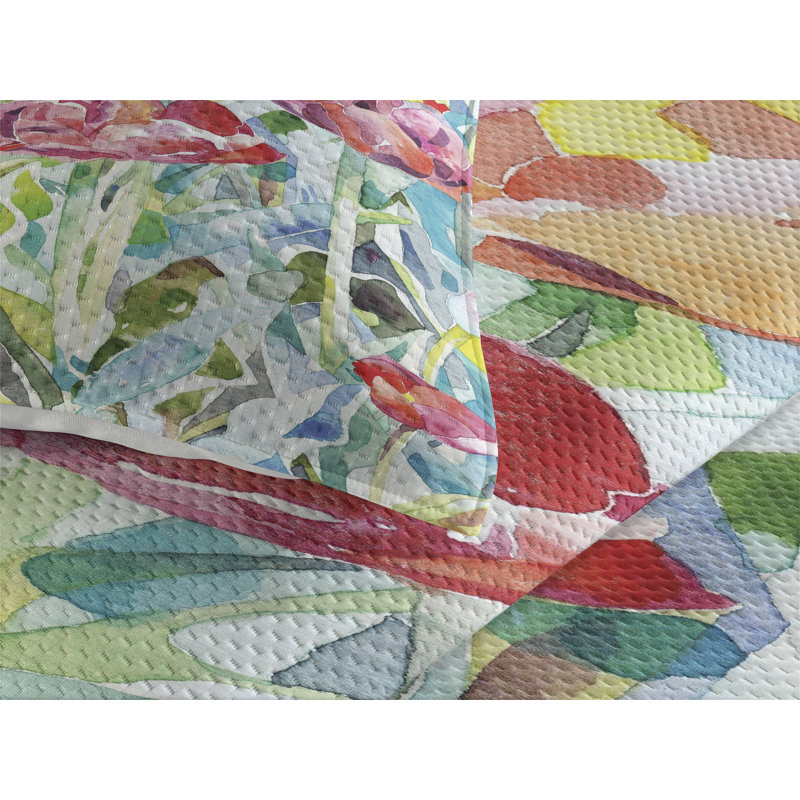 Farmhouse / Country Polyester Floral Coverlet, Queen Bedspread + 2 Shams
