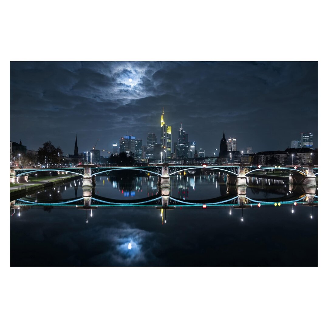 Matt Fototapete Frankfurt bei Vollmond 2,25 m x 336 cm