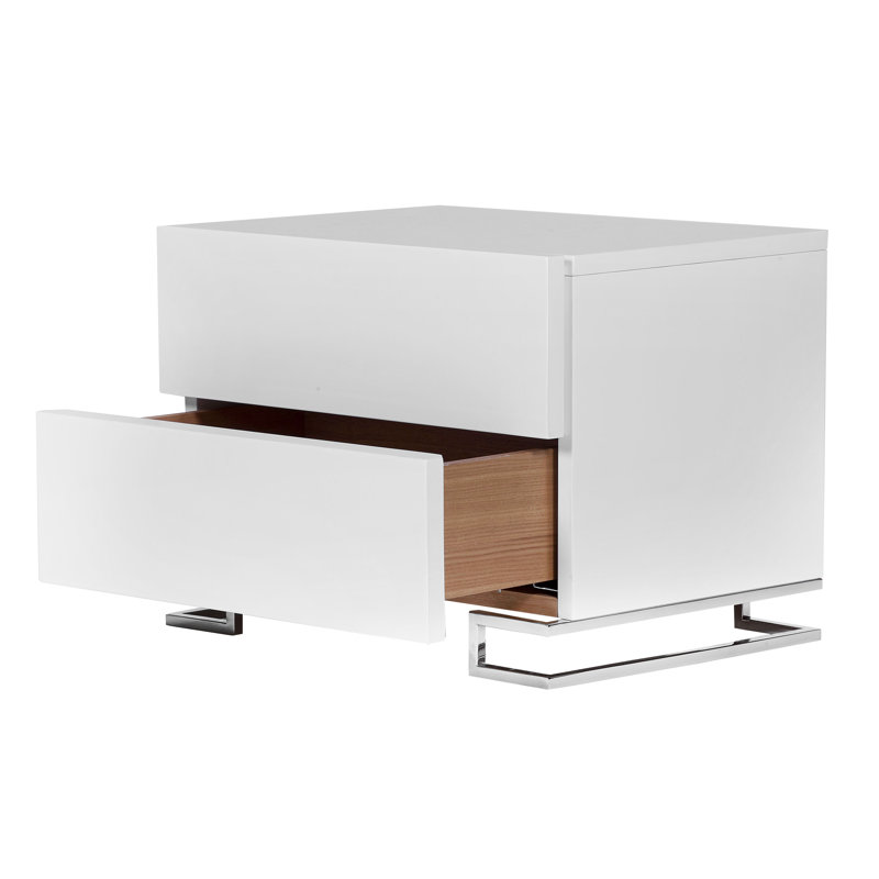 Grimmett 20'' W Nightstand, White
