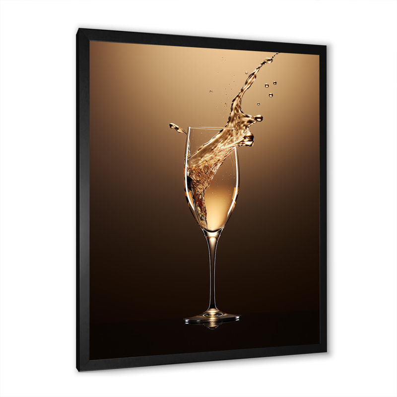 «Fragility Golden Champagne» - impressions sur toile vin et champagne, H 32 po x l 24 po x P 1 po, Cadre simple noir