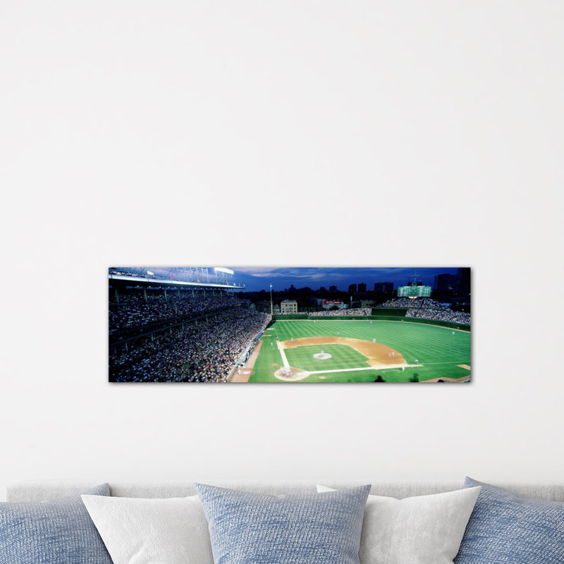 «Illinois, Chicago, Cubs, Baseball», reproduction de photo sur toile, H 16 po x l 48 po x 1,5 po, Toile avec cadre noir