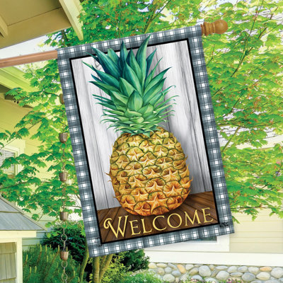 Drapeau à carreaux ananas