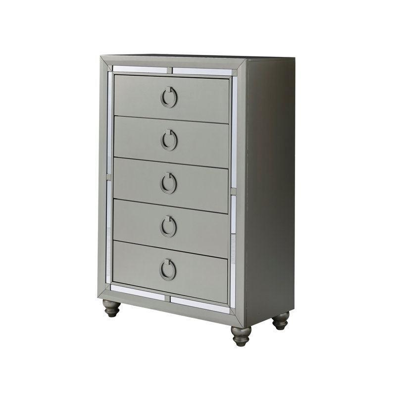 Commode en argent massif
