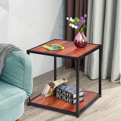 Table basse à 4 pieds avec rangement