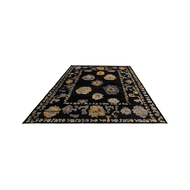 Jose Black Rug