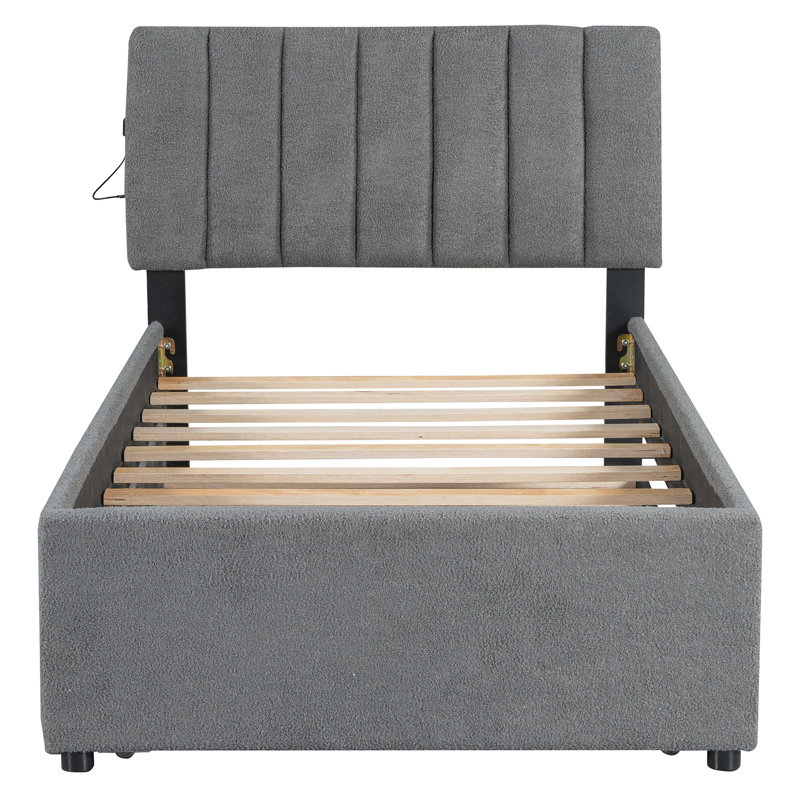 Lit plateforme tapissier gris avec lit gigogne