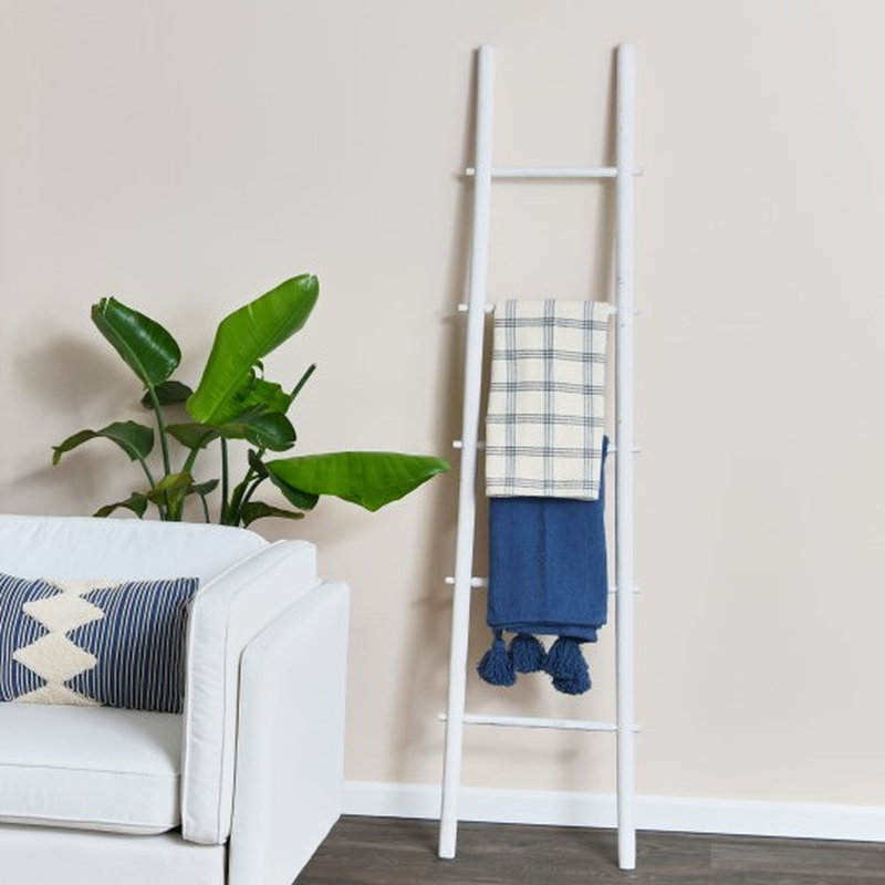 Archbald 5.9 ft Blanket Ladder, White Dipped