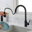 Robinet de cuisine en acier inoxydable noir mat avec douchette rétractable, conception simple et contemporaine pour les cuisines élégantes, évier en acier coulissant moderne, assure un débit d'eau fluide et efficace