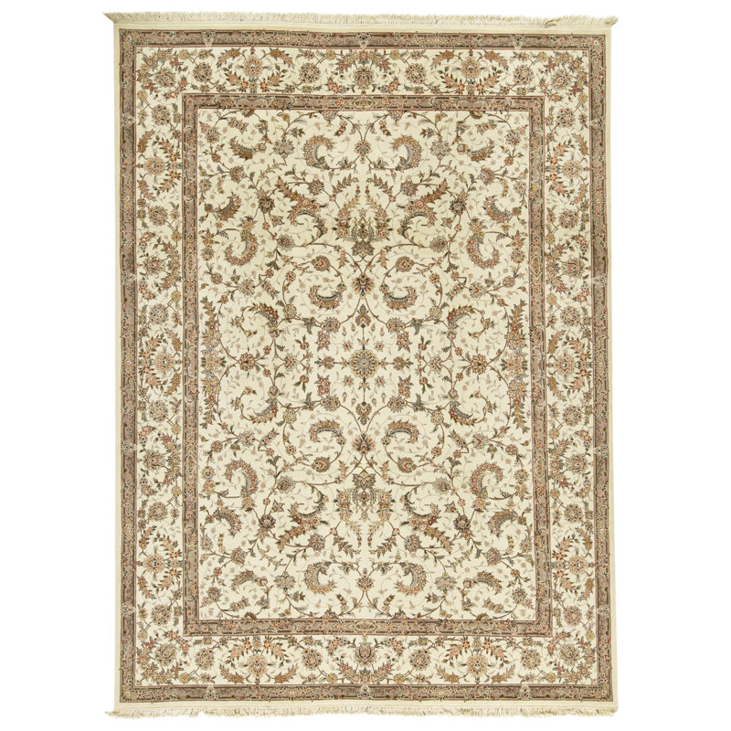 Hand Knotted Oriental Area Rug in Ivory
