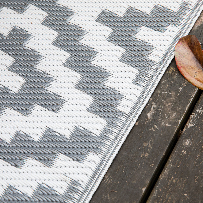 Tapis extérieur gris / blanc Alsion, Rectangle 6 pi x 9 pi