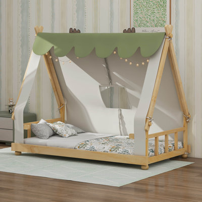 Lit de maison avec tente et cadre de lit en bois clair avec auvent amovible et rideaux