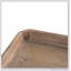 Table d'appoint carrée Alcott avec finition unique et fabrication en bois naturel durable, parfaite pour les maisons modernes et traditionnelles.