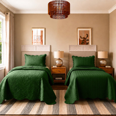 Oxford 2-Pack Embossed Microfiber Twin Summer Bedspread Set – Lightweight Floral & Chevron Coverlets for All-Season Use