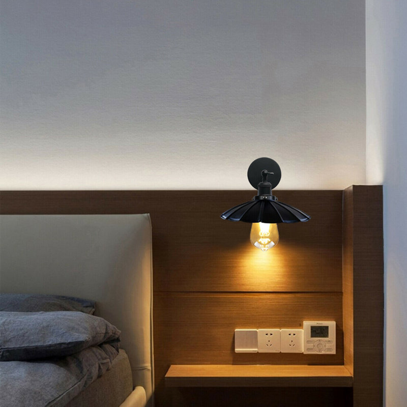 Jefferson Armed Sconce